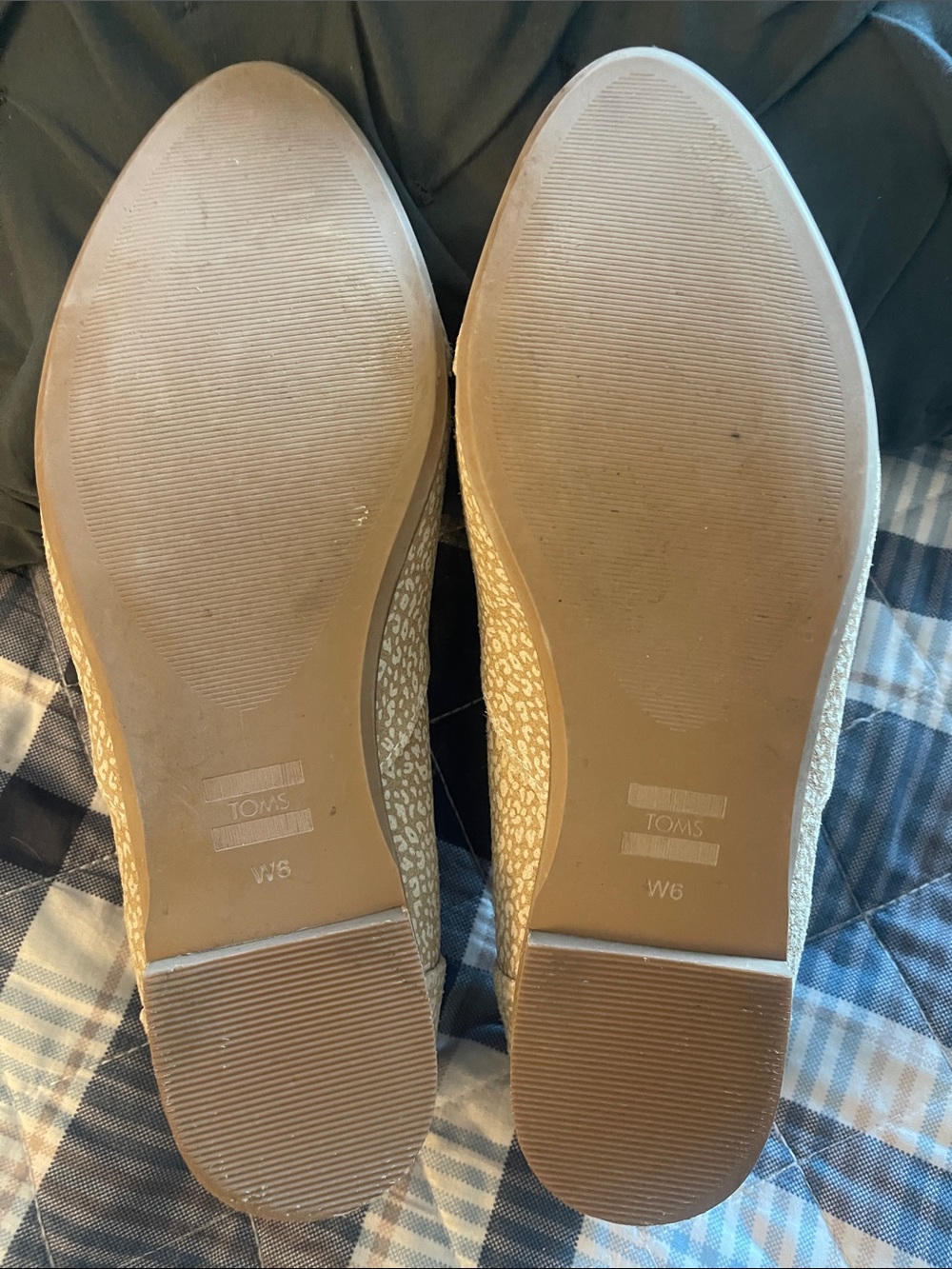TOMS Beige Leopard-Print Ballet Flats - Picture 3 of 6